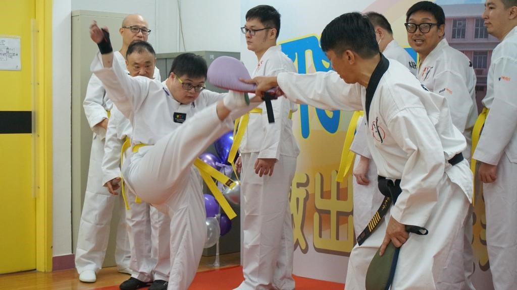 Society for the blinds 60th anniversary open day - Taekwodo demo